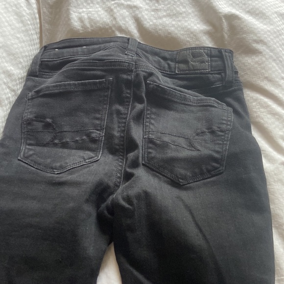 American eagle black ripped jeans - Picture 3 of 4